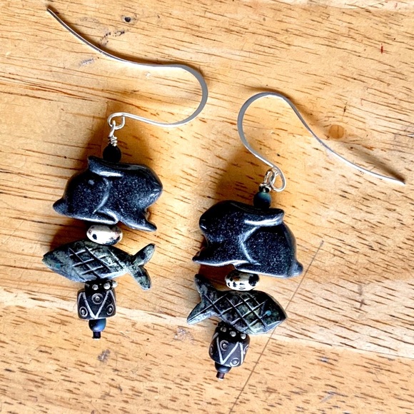 Black Rabbit & Fish Fetish Earrings - Picture 10 of 14